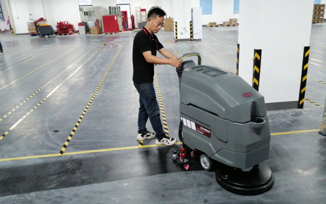 商用洗地機X4